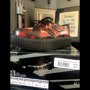 TUK ROSE SKULL CREEPERS